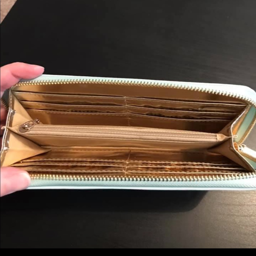Wallet - Picture 2 of 2